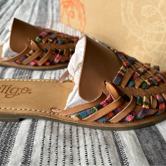 Sundance Catalog Latino slip one, 7, new in box - Picture 4 of 7